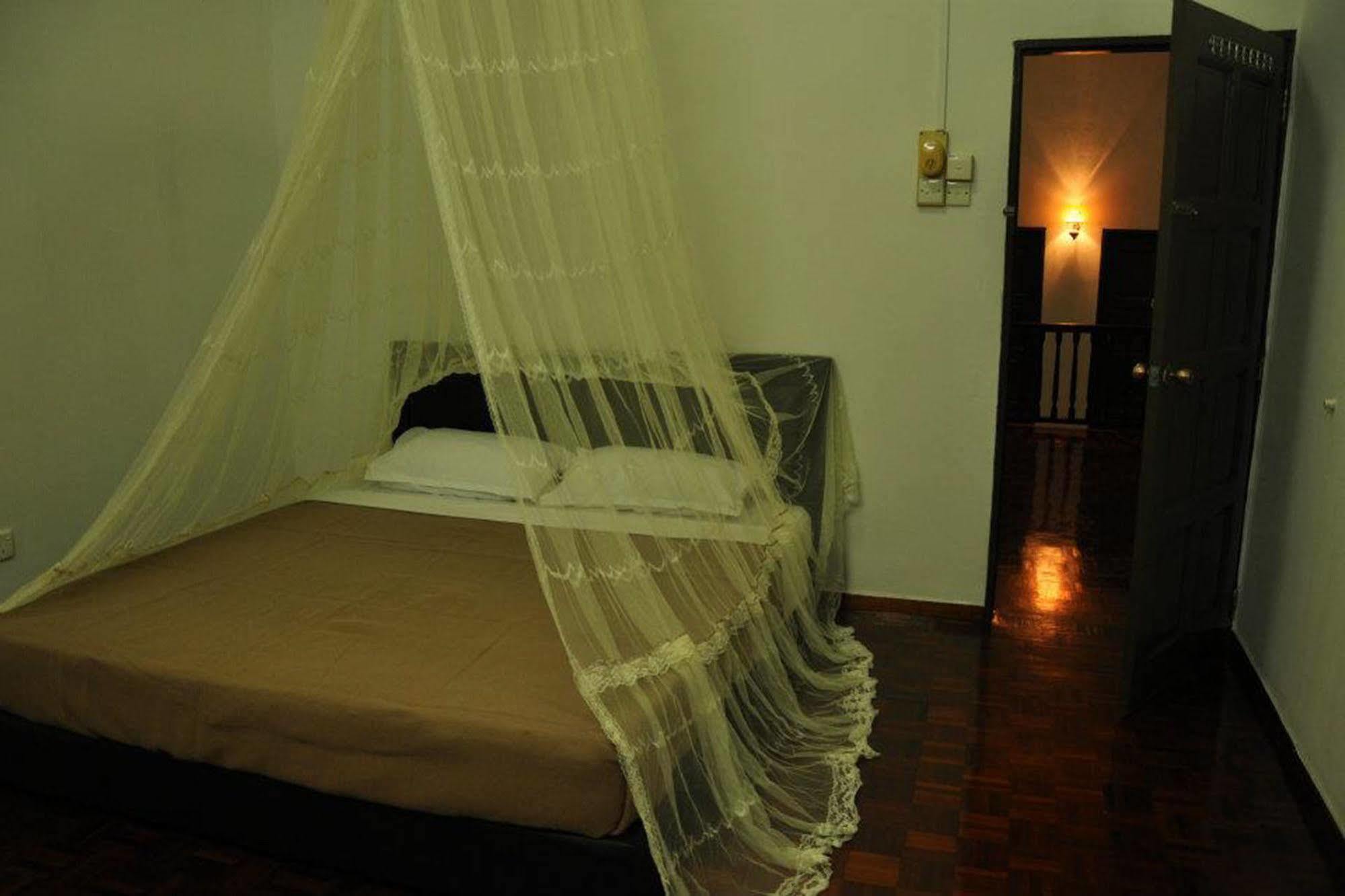 Casa Blanca Guest House Malacca Exterior foto
